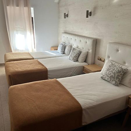 Aparthotel Rambla108 Barcelona Exterior photo