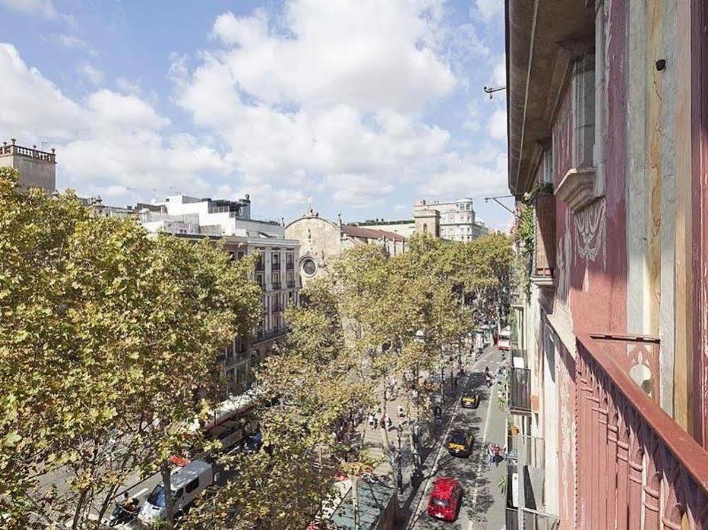 Aparthotel Rambla108 Barcelona Exterior photo
